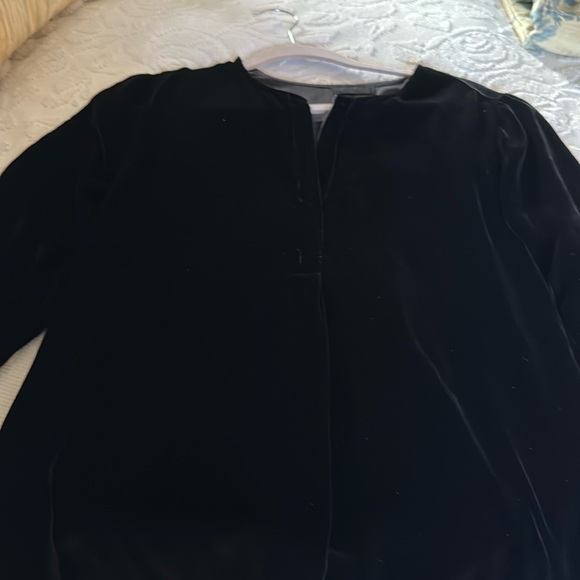 CP Shades women's Black Velvet Tunic with Pockets - Picture 8 of 8